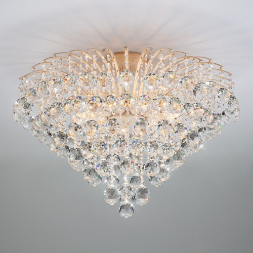 Потолочная люстра Eurosvet Ostiniya 3299/9 белый с золотом/прозрачный хрусталь Strotskis. Фото №1