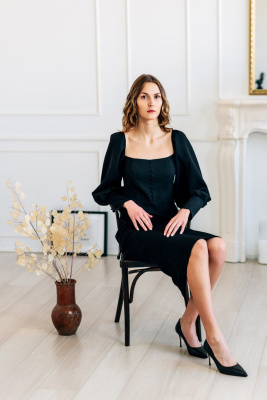 Полукресло Венера с мягкой подушкой (темный орех) фото Полукресло Венера с мягкой подушкой (темный орех). Фото №3